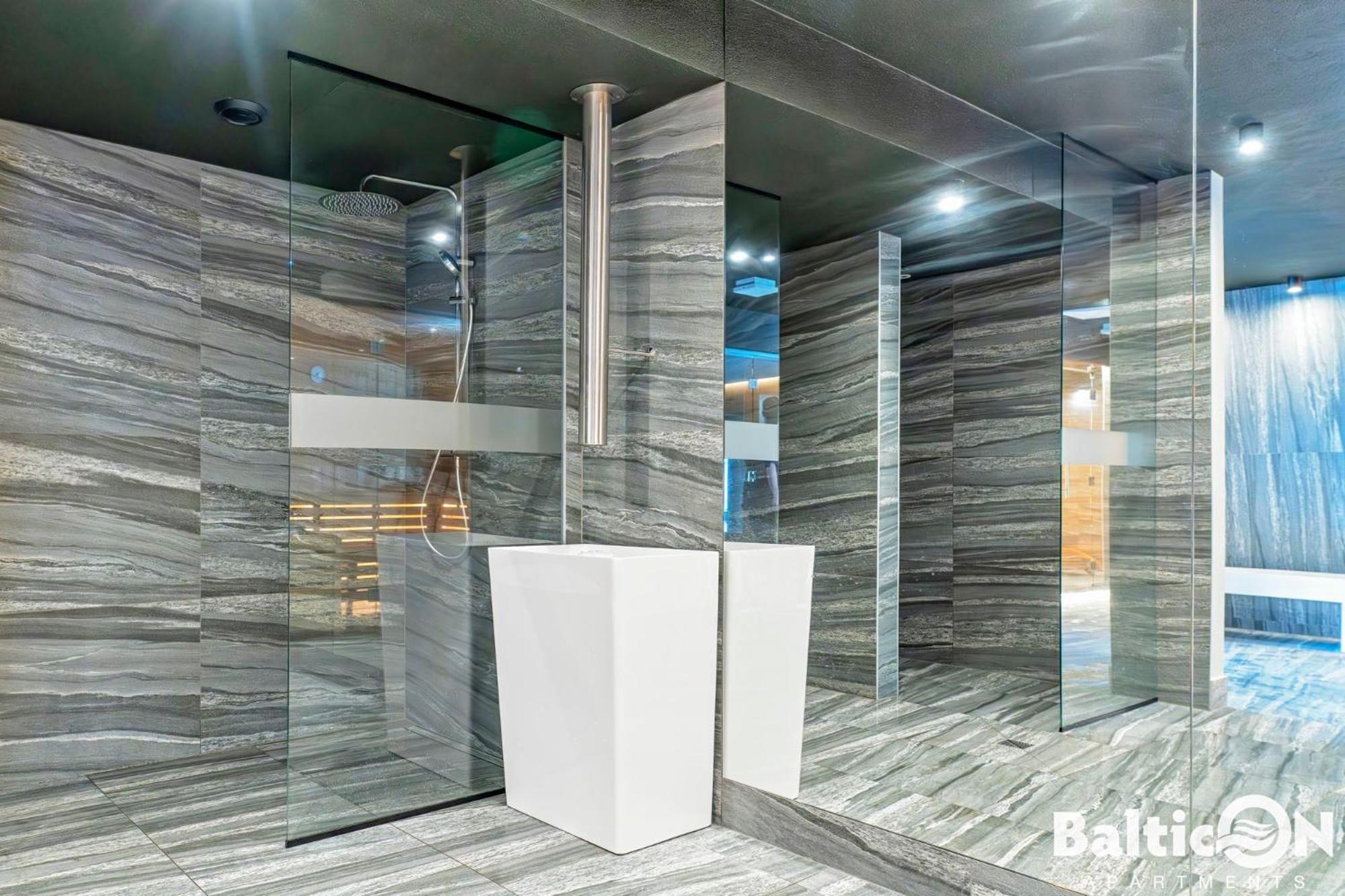 Apartamenty Balticon Kasprowicza Parking Inclusive Kolobrzeg Ngoại thất bức ảnh